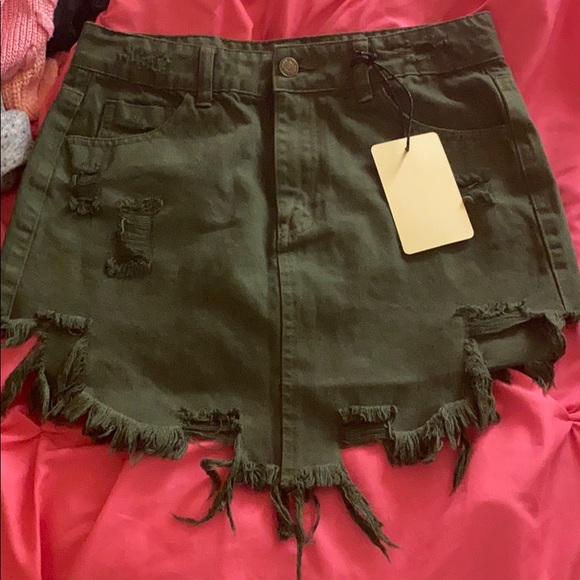 Army green destroyed skirt - Picture 1 of 2